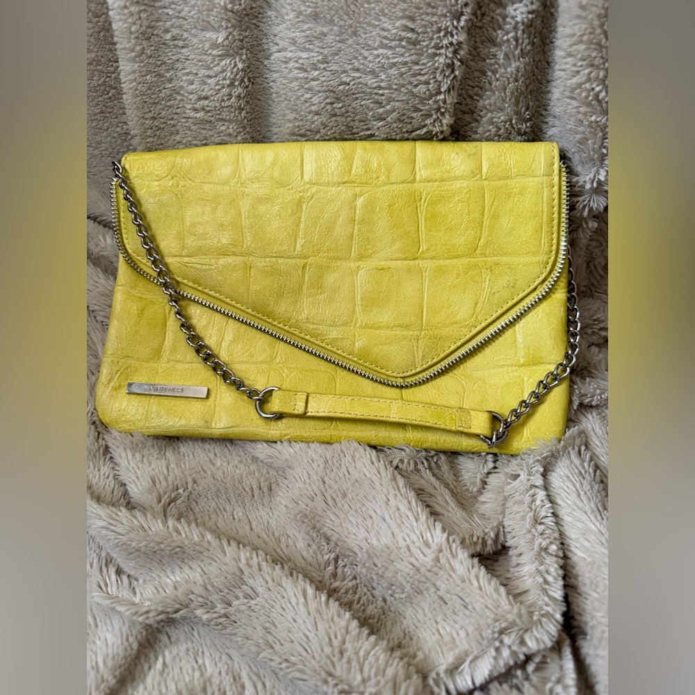 EUC Nine West Lime Faux Crocodile Leather Chain Clutch
